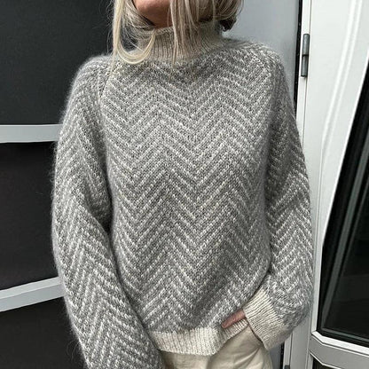 Katherine - Stijlvolle grijze gestreepte pullover voor dames